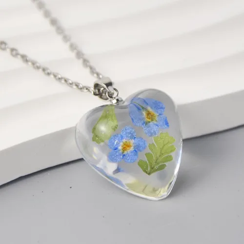 Vista 37 de Collar de flores silvestres prensadas con encaje de Forget-Me-Not y Queen Anne Collar de flores prensadas de oro Collares hechos a mano