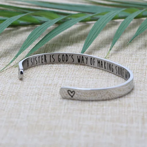 Vista 4 de Joycuff Sister pulsera personalizada de cumpleaños para mejor amiga mujer regalo BFF grabado mantra brazalete