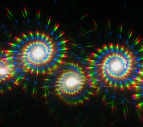 Vista 5 de Gafas de difracción en espiral: para raves, festivales y más