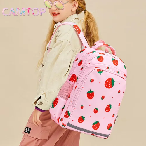 Vista 2 de CAMTOP Mochila para niños y niñas, mochilas preescolares con lonchera, juego de bolsa luminosa para jardín de infantes, rosado (Pink Strawberry)