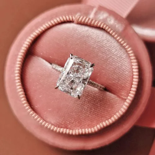 Vista 4 de Michooyel Anillo de compromiso de mujer de corte radiante de 4.0 quilates, anillo de boda de diamantes simulados, anillo de promesa, anillo de boda