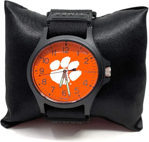 Vista 6 de Timex Reloj unisex Collegiate Recruit de 1.496 pulgadas, Michigan Wolverines con correa de tela negra, Negro
