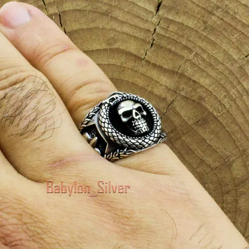 Vista 5 de Anillo de plata de ley 925 maciza estilo retro gótico con calavera de motociclista turca para hombre