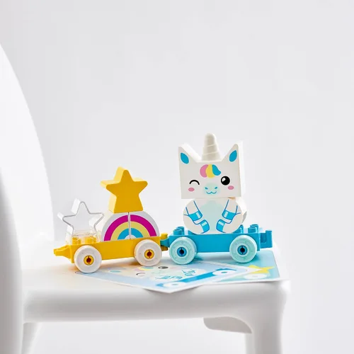 Vista 4 de LEGO DUPLO My First Unicorn 10953 - Unicornio para niños pequeños; gran juguete para el aprendizaje imaginativo a través del juego, nuevo 2021