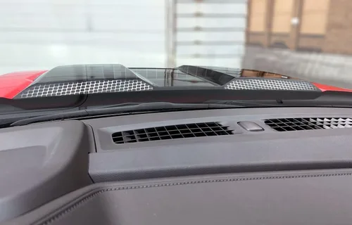Vista 3 de Chevy Silverado Trail Boss ZR2 - Calcomanías de ventilación para capó trasero impreso, 2022-2026, juego de 2
