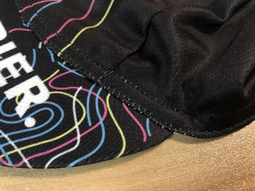 Vista 4 de Corsehild Gorras de ciclismo clásicas de poliéster retro serie negra, de secado rápido, absorben la humedad, para hombres y mujeres, usan sombreros