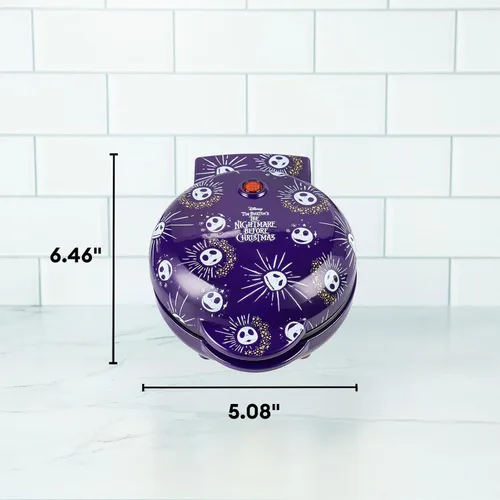 Vista 3 de Uncanny Brands Nightmare Before Christmas Jack Skellington Mini waflera - Pequeño aparato de cocina