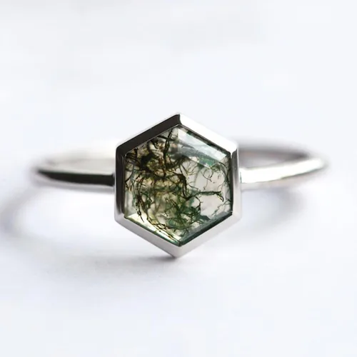 Vista 3 de Hexagon Moss Agate Ring, hexagone ring, hexagon engagement ring, moss agate ring, hexagon ring, moss agate double band ring, rings AAA
