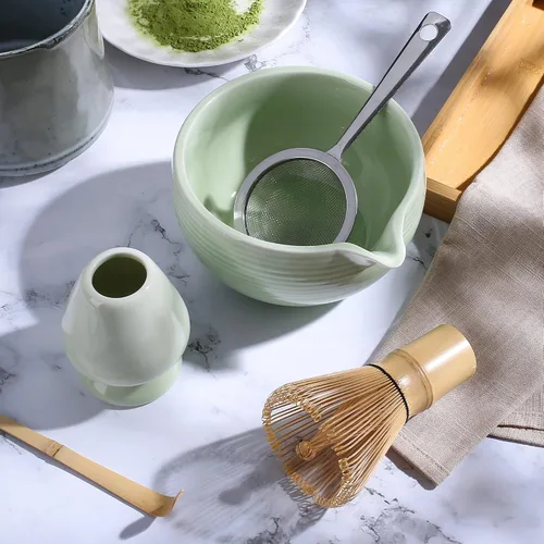 Vista 7 de ZENRC Kit de Ceremony Matcha – Batidor tradicional de bambú (Chasen) Scoop (Chashaku) Chawan Bowl con boquilla de vertido, soporte para batidor