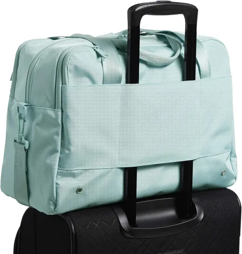 Vista 4 de Vera Bradley Recycled Lighten Up Reactive Weekender Travel Bag