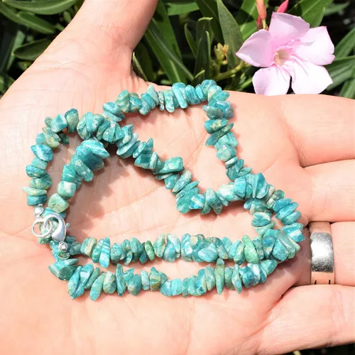 Vista 5 de Zenergy Gems Collares de piedras preciosas naturales cargadas de selenita + cargador de corazón hinchado de selenita incluido