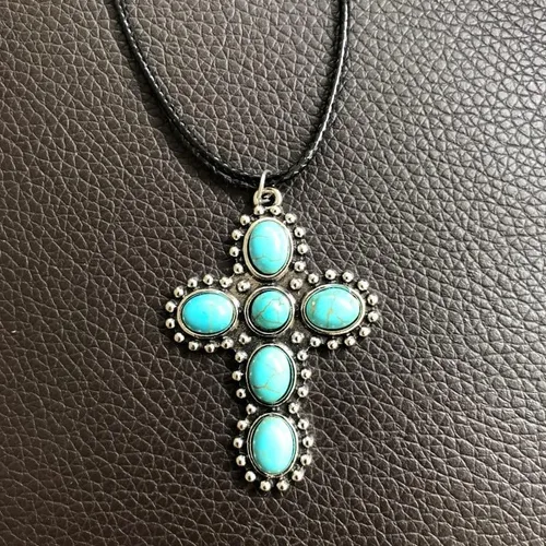 Vista 2 de Fuqimanman2020 Western Turquoise Cowboy Cowgilrs Lightning Pendant Necklace Bull Head Bar Y Necklace for Women Gemstone Cattle Bohemian Tribal