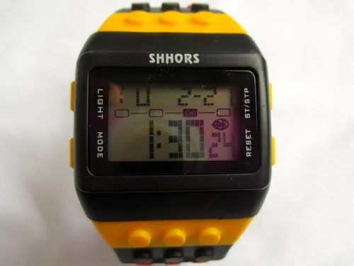 Vista 4 de Moda LED SHHORS Multicolor Banda de goma Deportes Reloj Unisex, Moderno