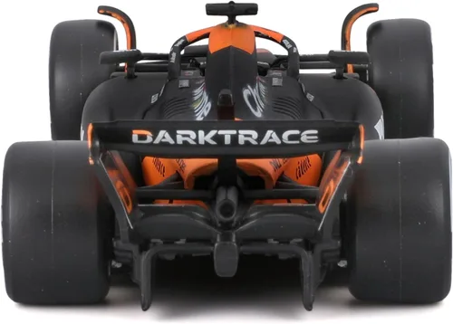 Vista 4 de Bburago 1:43 2024 Race McLaren MCL38 con casco, Piastri #81