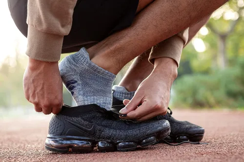 Vista 7 de u&i - Calcetines deportivos de algodón de corte bajo para hombre (paquete de 612)