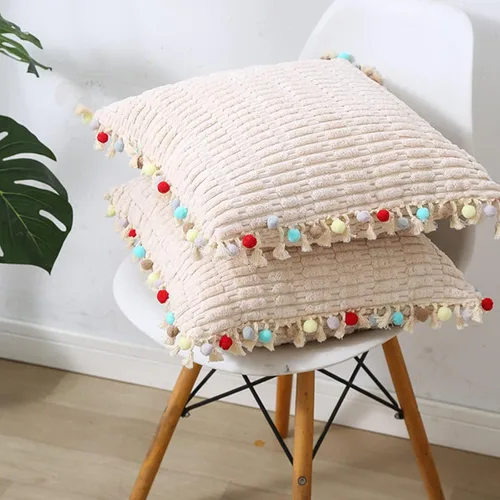 Vista 4 de Dongchen Juego de 2 fundas de almohada decorativas con pompones, de terciopelo suave, estilo bohemio, para sofá, cama, sofá, cama, sala de estar