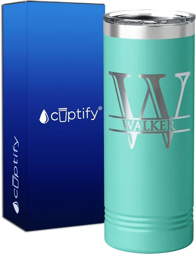 Vista 101 de Vaso personalizado de regalo de cumpleaños para mujeres y hombres, con monograma de escritura dividida, inicial y nombre grabado en negro, taza