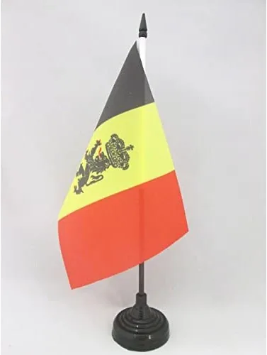 Vista 18 de AZ FLAG Aland Table Flag 4x6 in 100D Polyester Plastic Base Indoor use Finnish 15x10 cm desk flag stitched finish with reinforced edges with