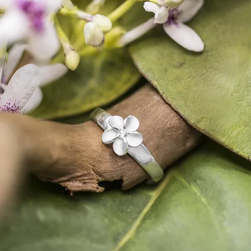 Vista 2 de Plumeria anillo para dedo del pie, con circonias cúbicas, diseño de flor, plata esterlina