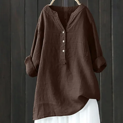 Vista 2 de Ceboyel Camisas de algodón y lino para mujer, blusa de verano con botones, manga enrollable, túnica de moda bohemia para mujer 2023