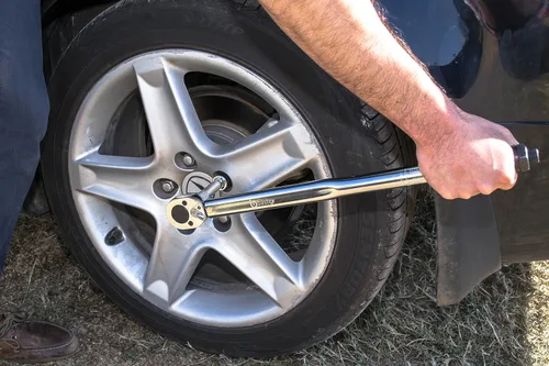 Vista 6 de Llave dinamométrica de 1/2 pulgada con llave de bloqueo de 18 pulgadas de longitud con barra de extensión de 1/2 pulgada de longitud de 4.921 in