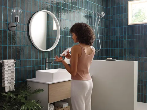 Vista 3 de Moen IN208H2 - Ducha de mano de aromaterapia con cápsulas de ducha INLY, cromo