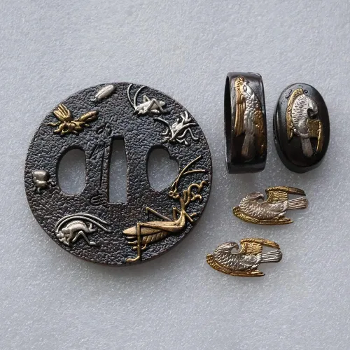 Vista 14 de Espada samurái japonesa Koshirae-Tsuba Fuchi Kashira Menuki Cobre chapado en oro