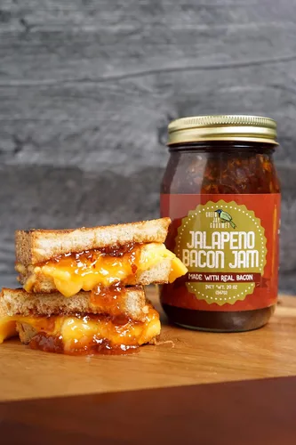 Vista 4 de Green Jay Gourmet Mermelada de Tocino y Jalapeño – Crema clásica para hamburguesas, sándwiches, tostadas, charcutería – Sabor dulce y salado