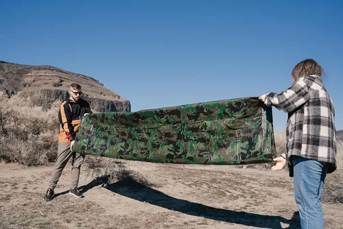 Vista 5 de Stansport Lona antidesgarros de servicio mediano de 5 x 7 pies - Camuflaje verde (T-57-C)