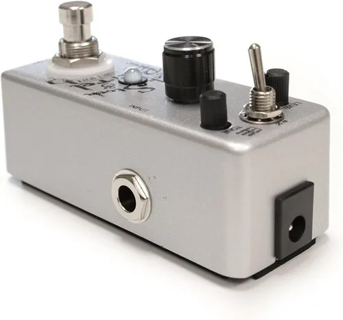 Vista 3 de Outlaw Effects LOCK-STOCK-BARREL Pedal de distorsión de 3 modos