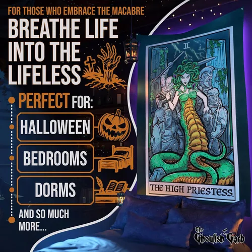 Vista 3 de Tapiz de cartas del tarot de la alta sacerdotisa - Medusa - mitología griega decoración del hogar para colgar en la pared (60 x 50 pulgadas)
