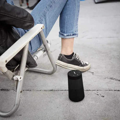 Vista 5 de Bose SoundLink Revolve (Serie II) Altavoz Bluetooth portátil – Altavoz inalámbrico resistente al agua con sonido de 360°, color negro