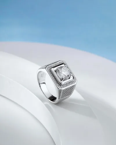 Vista 3 de Anillo de moissanita para hombre, de 2 a 5 quilates, plata de ley con diamante solitario chapado en oro blanco de 18 quilates, color D, claridad