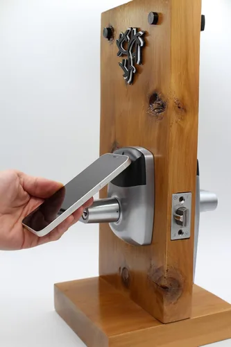 Vista 2 de Cerradura de puerta con palanca comercial RFID, aplicación de sistema de control de acceso, incluye 2 tarjetas NFC (mano izquierda)