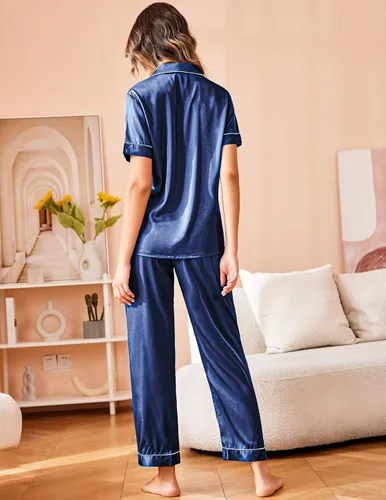 Vista 5 de Ekouaer Conjunto de pijama de satén de seda para mujer, ropa de dormir de dos piezas, ropa de dormir de manga corta, suave, con botones