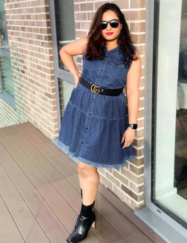 Vista 4 de luvamia Vestido de mezclilla corto con solapa sin mangas y botones para mujer