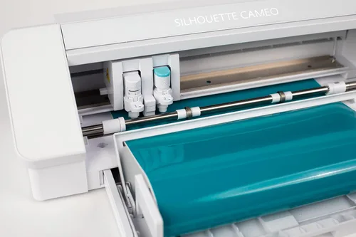 Vista 6 de Silhouette Cameo 4 con Bluetooth, alfombrilla de corte de 12 pulgadas, Autoblade 2, 100 diseños y software Silhouette Studio, edición blanca