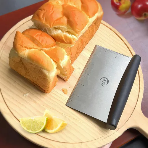 Vista 8 de Rascador y picador de banco de masa de acero inoxidable, cortador de pastelería para cocina (1 paquete, negro)