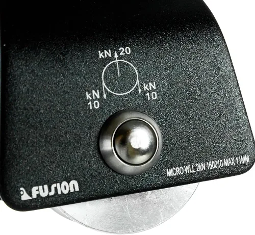 Vista 6 de Fusion Climb Ekat Micro Polea de oscilación lateral de aluminio, tirolesa para patio trasero, carretilla
