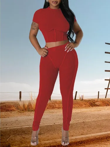 Vista 4 de acelyn Conjunto de entrenamiento casual para mujer, trajes de 2 piezas para verano, acanalados, manga corta, top corto y leggings de cintura alta