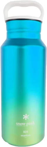 Vista 3 de Botella Snow Peak Titanium Aurora, Durable, Liviana, Botella de Agua para Acampada, Senderismo, Mochilero, Azul, 800ml Duradero, ligero, camping