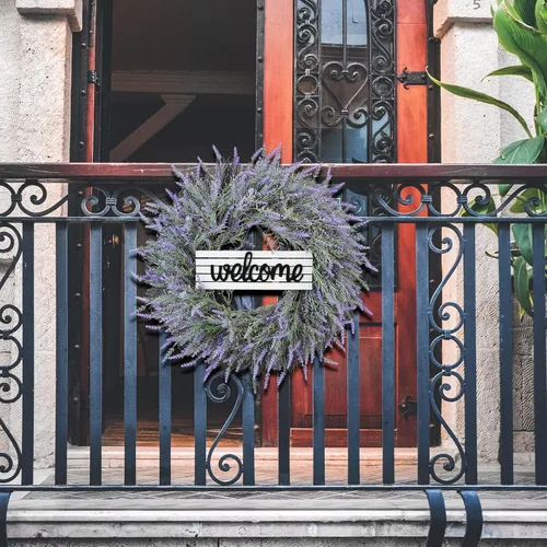 Vista 7 de Coronas de primavera de 24 pulgadas para puerta delantera, corona artificial de lavanda con letrero de bienvenida y colgador, morado