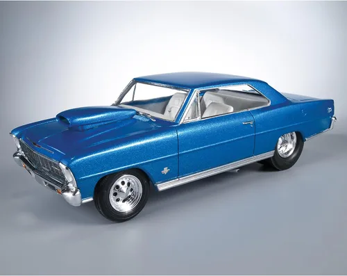 Vista 2 de Kit de modelo AMT636R Skill 2 Chevrolet Nova Pro Street 1966, escala 1/25