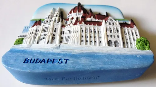 Vista 2 de WitnyStore Tiny The Parliament Building Budapest Hungría Europa Central Atracciones turísticas Resina Refrigerador Imán Viajero Recuerdo Regalo