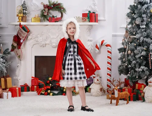 Vista 2 de IDOPIP Vestido de fiesta de Navidad para mujeres y niñas, vestido de tutú a cuadros rojos con capa con capucha, disfraz familiar a juego