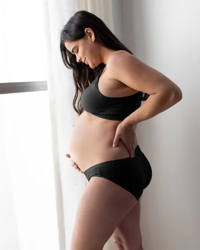 Vista 5 de Kindred Bravely Ropa interior de bikini de algodón distintivo Paquete múltiple de bragas de maternidad y posparto