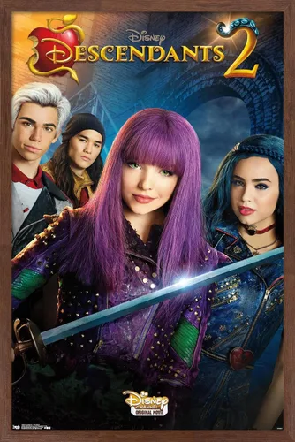 Vista 21 de Trends International Disney Descendants 2 - Póster de pared de una hoja, 14.725 x 22.375 pulgadas, versión enmarcada de madera de granero
