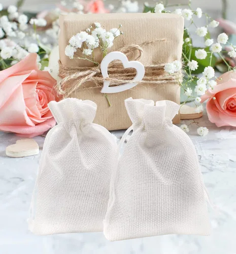 Vista 6 de 50 bolsas de arpillera blanca con cordón, bolsas pequeñas de lino de 2.7 x 3.5 pulgadas, bolsas de regalo para joyas, bolsas de dulces para Navidad