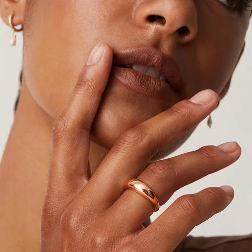 Vista 2 de PAVOI 14K Gold Plated Chunky Dome Ring Puffy Dome Stackable Rings Chunky Signet Ring for Women