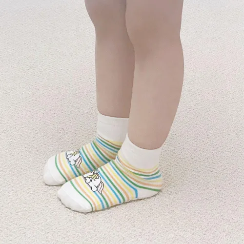Vista 2 de 5 pares de calcetines antideslizantes de algodón para bebés y niños pequeños con diseño de animales